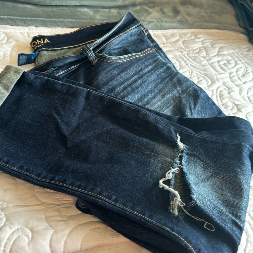 Women’s cropped Jeans